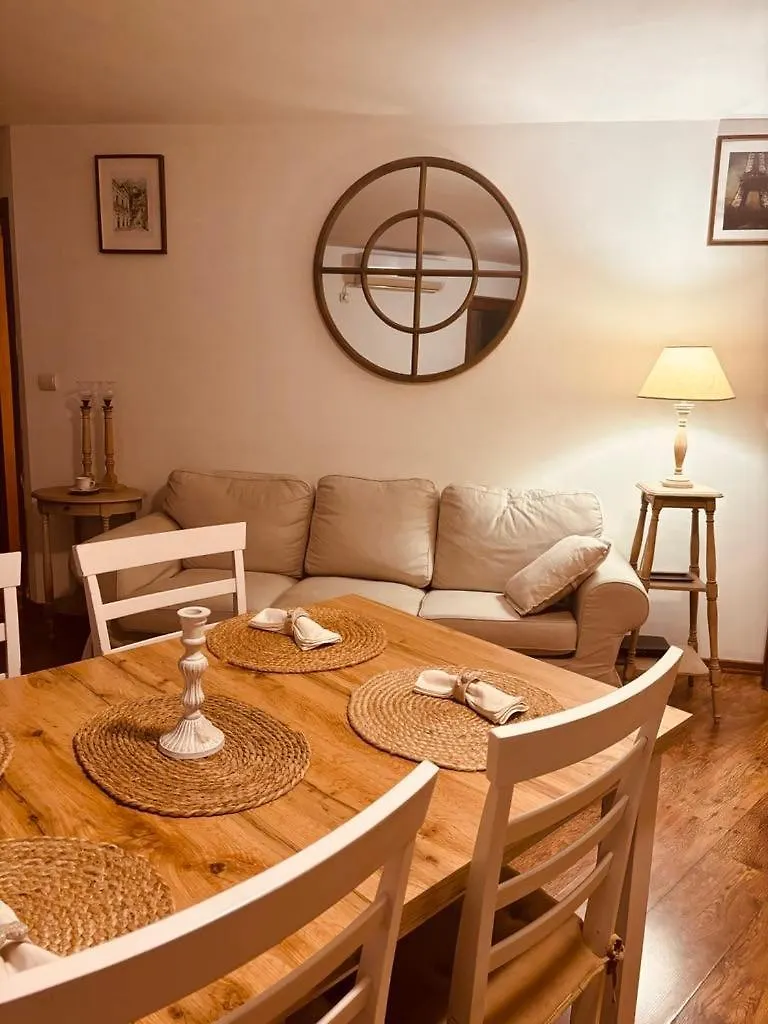 Spacious Apartment With A Mountain View, Big Balcony And Parking Sofia